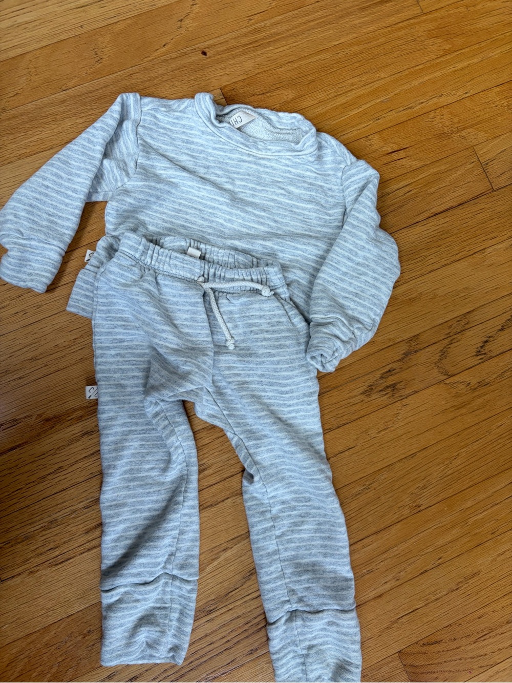 Childhoods Clothing Grey Striped sweat set 2T